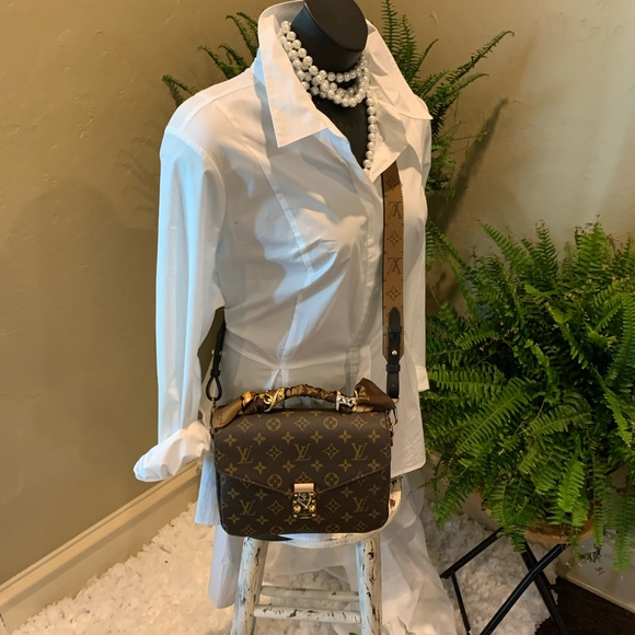 Welcome to my closet NFS - Picture 16 of 16